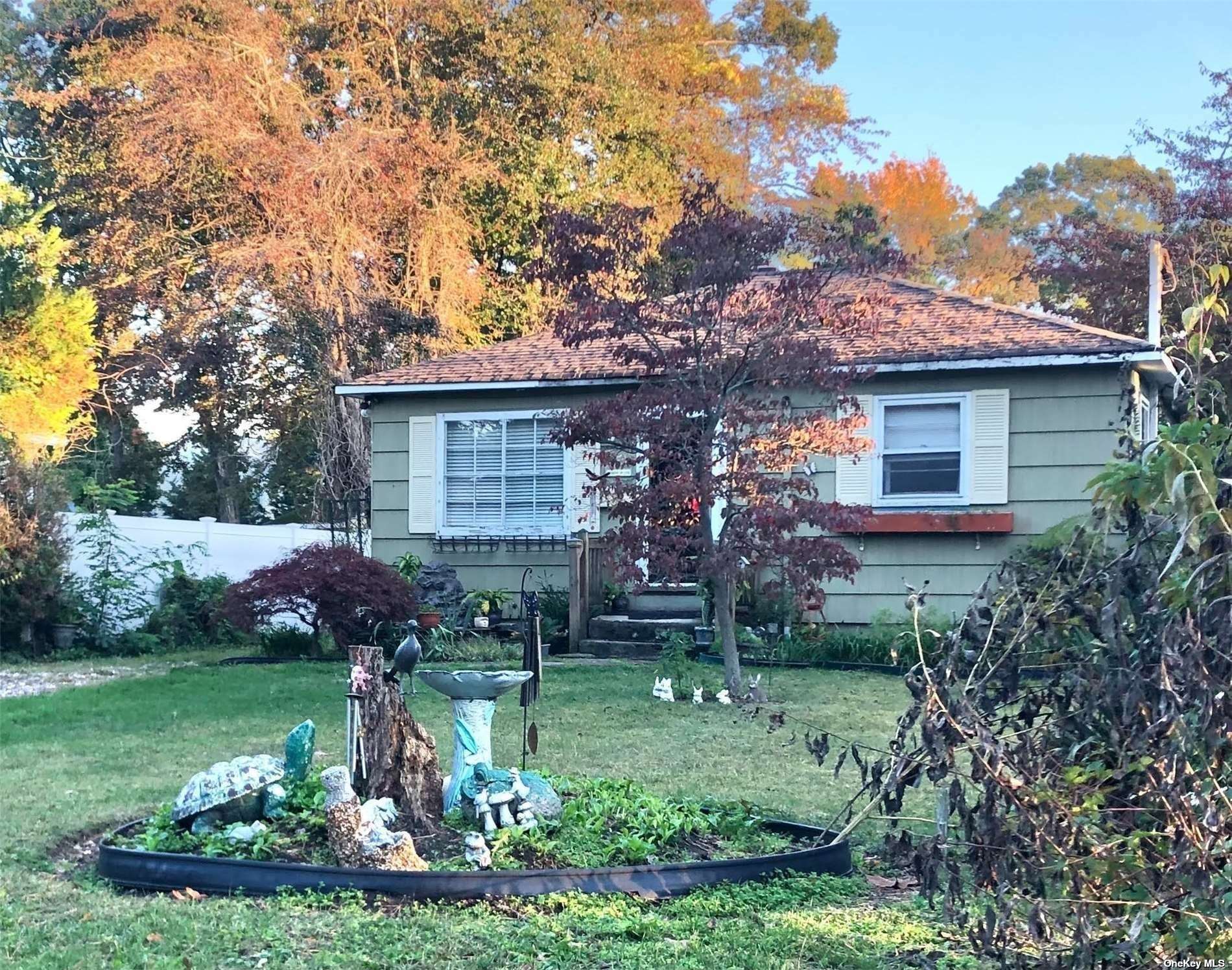 Property Photo: 42 Dixie Lane NY 11730