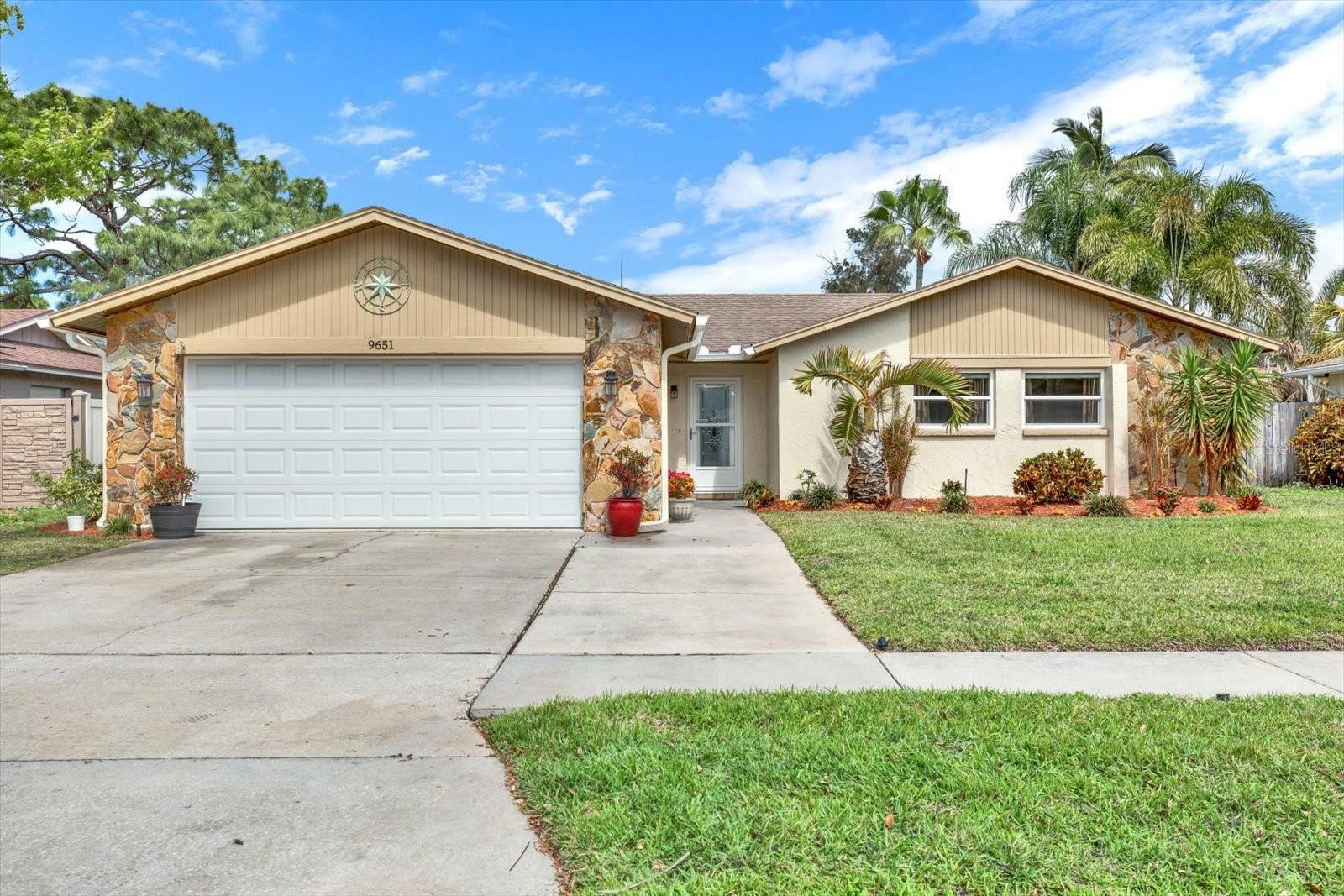 Property Photo:  9651 129th Avenue  FL 33773 