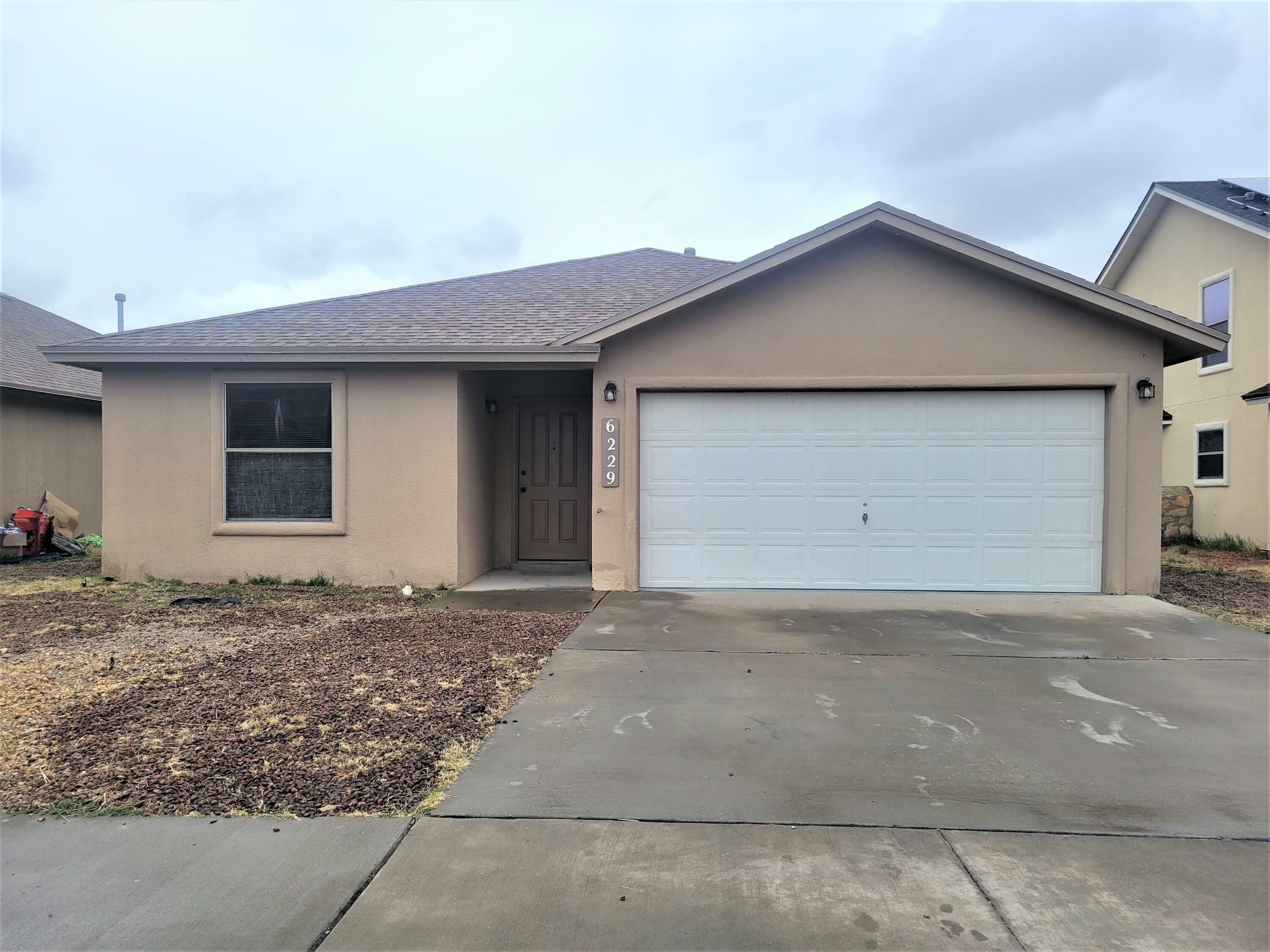 Property Photo: 6229 Lovebird Lane TX 79924