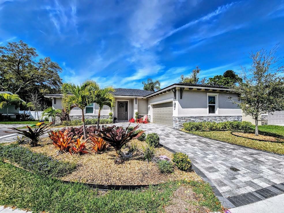 Property Photo:  7364 Ridgewood Drive  FL 33772 