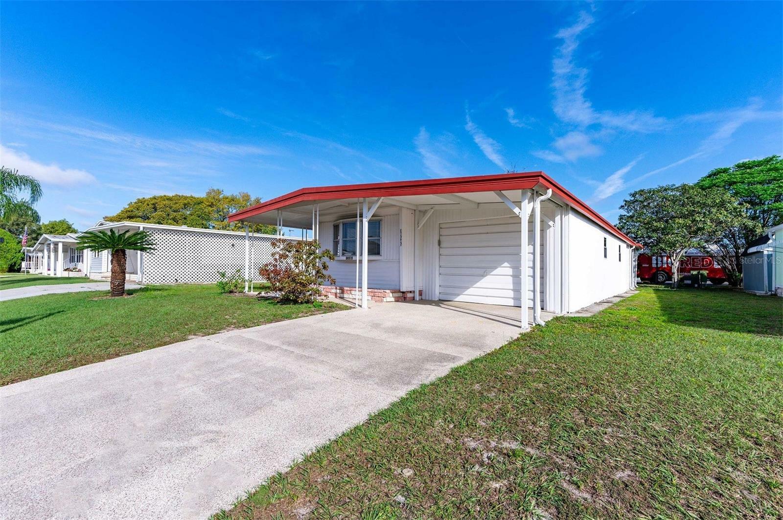 Property Photo:  38545 Beniger Drive  FL 33540 