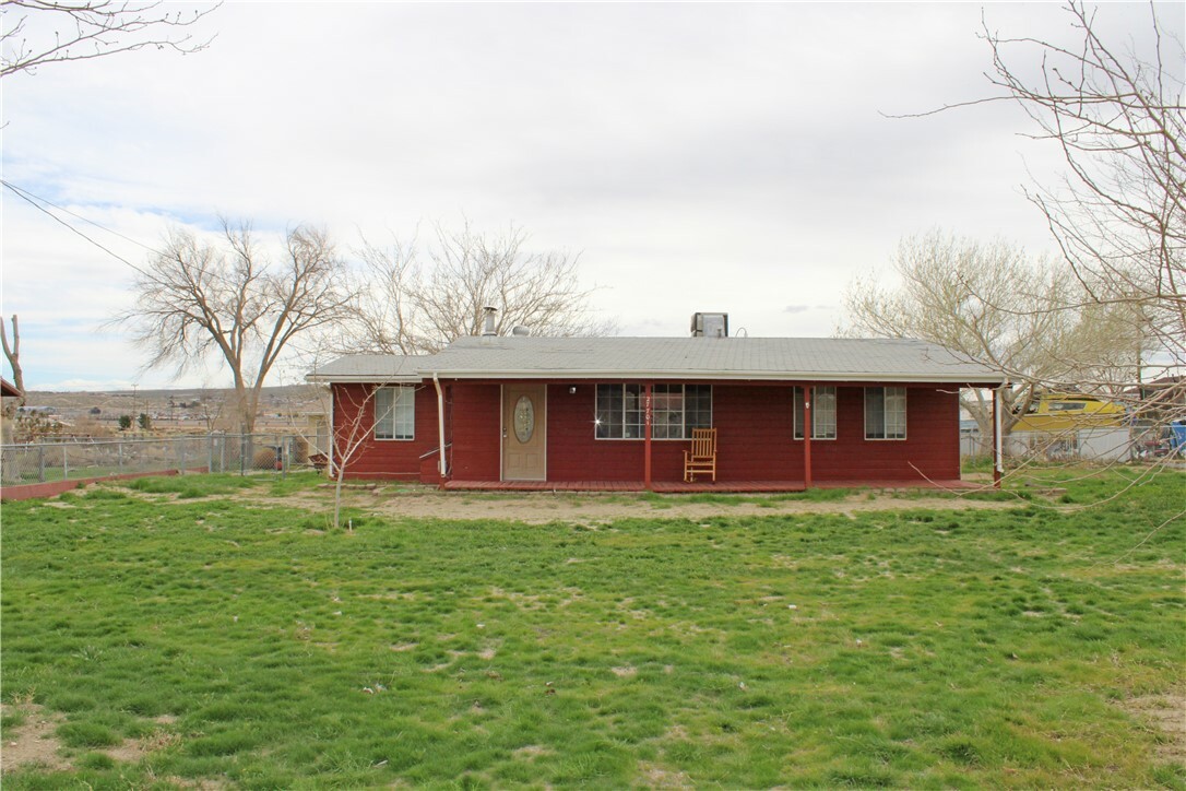 Property Photo: 27701 Waterman Road CA 92311