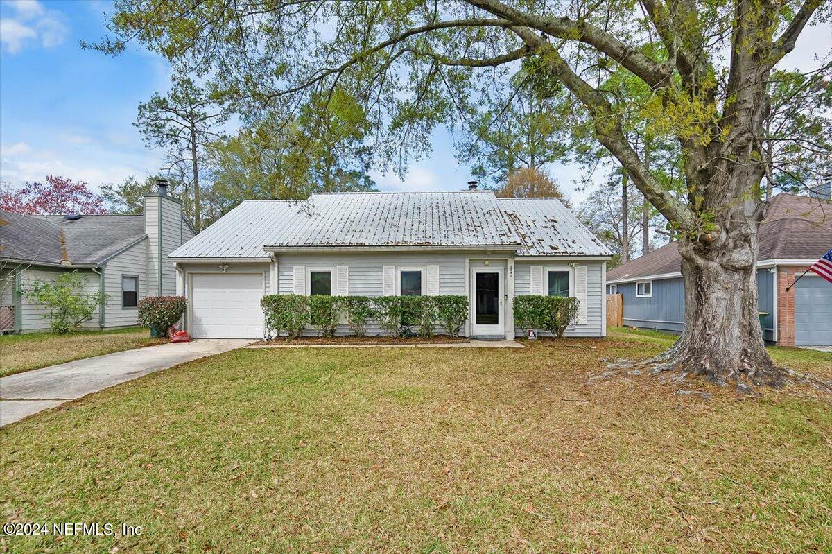 Property Photo:  3941 English Colony Drive N  FL 32257 