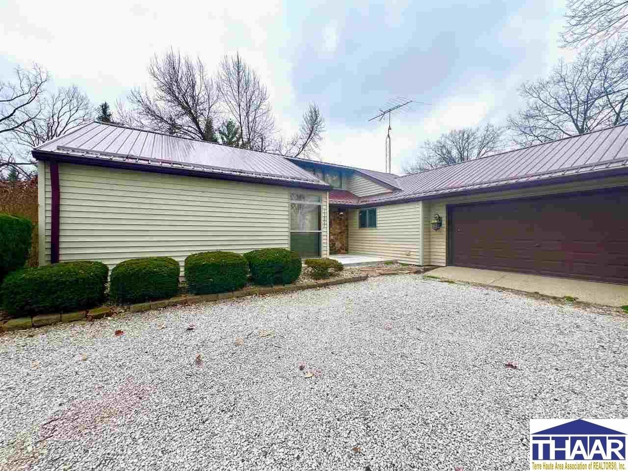 Property Photo: 13007 S Horseshoe Lane IN 47842