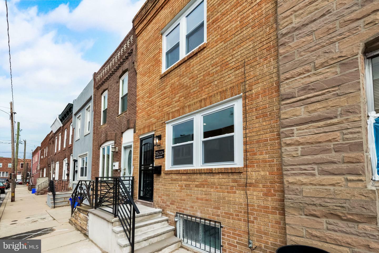 Property Photo:  2523 S Sartain Street  PA 19148 