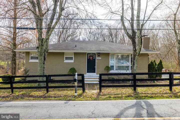 2877 Atoka Road  Marshall VA 20115 photo