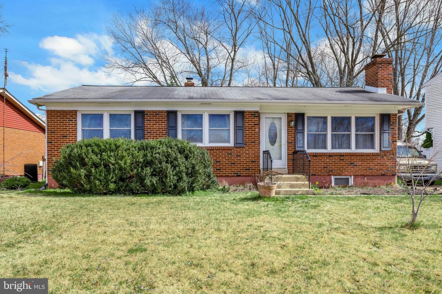 Property Photo:  130 Reybold Drive  DE 19706 