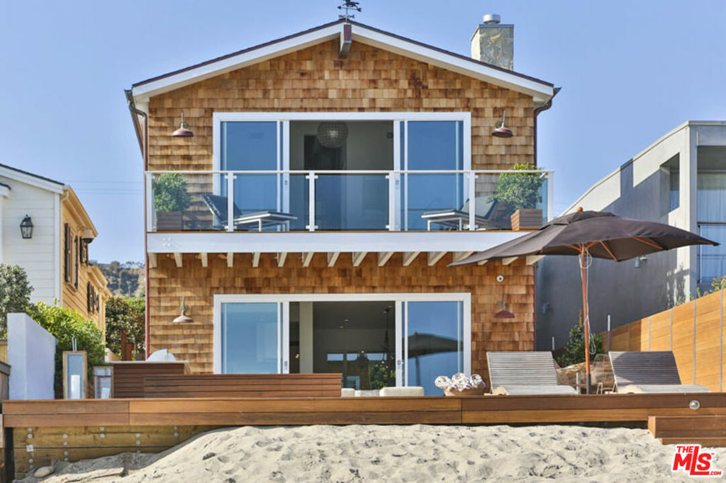 Property Photo:  23812 Malibu Road  CA 90265 