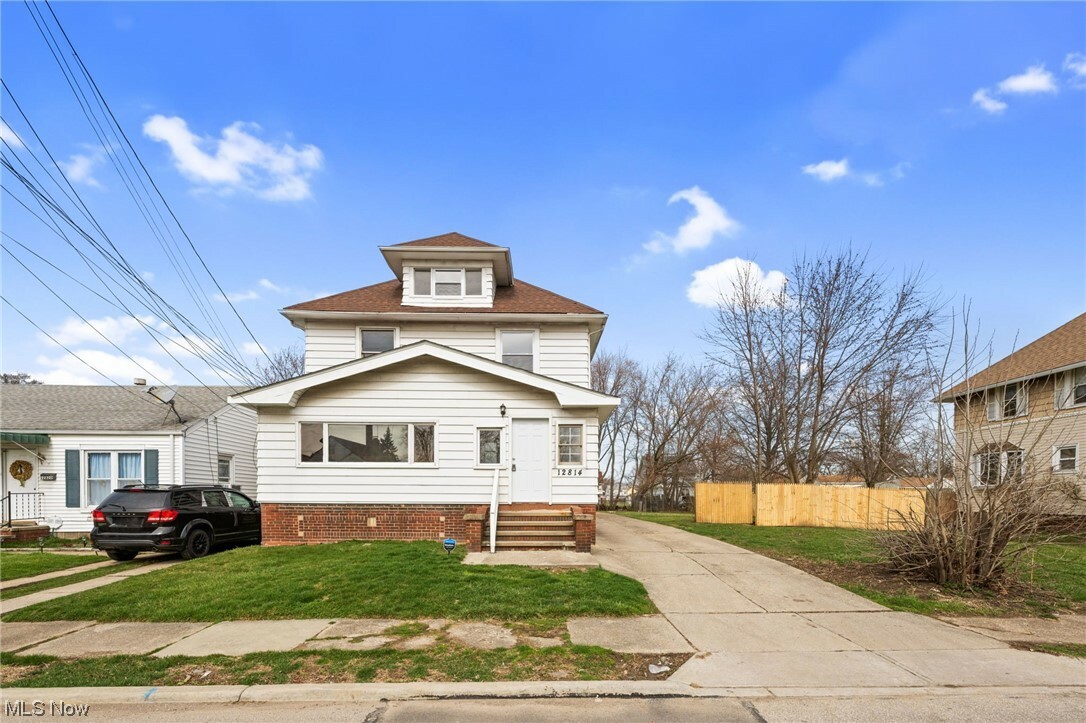 Property Photo:  12814 Carrington Avenue  OH 44135 