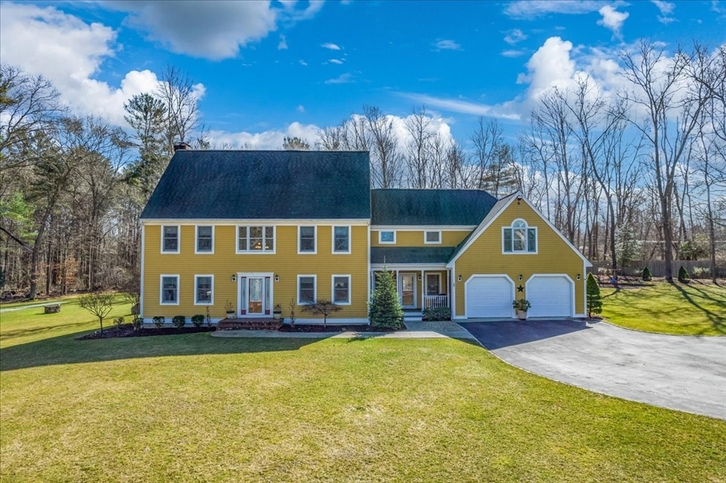 Property Photo: 14 Robinson Rd MA 02770