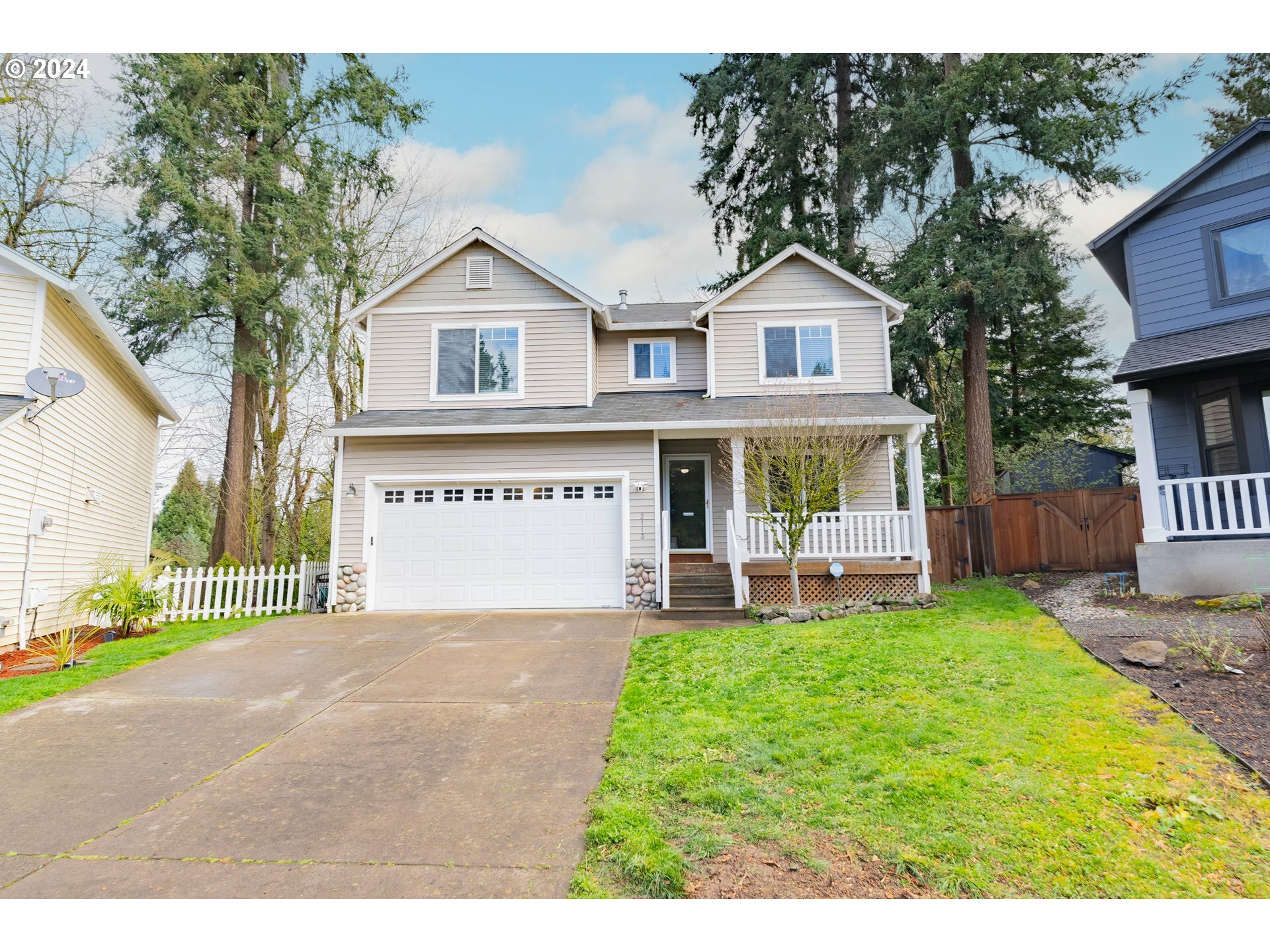 Property Photo:  2113 NE 97th Cir  WA 98665 