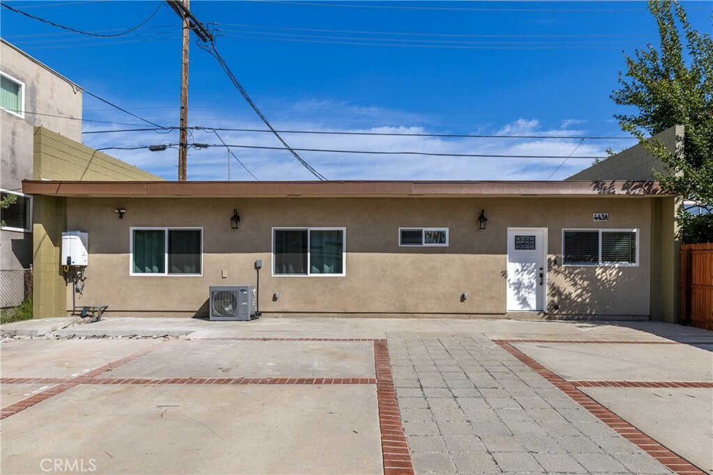 Property Photo:  443 W Elk Avenue A  CA 91204 