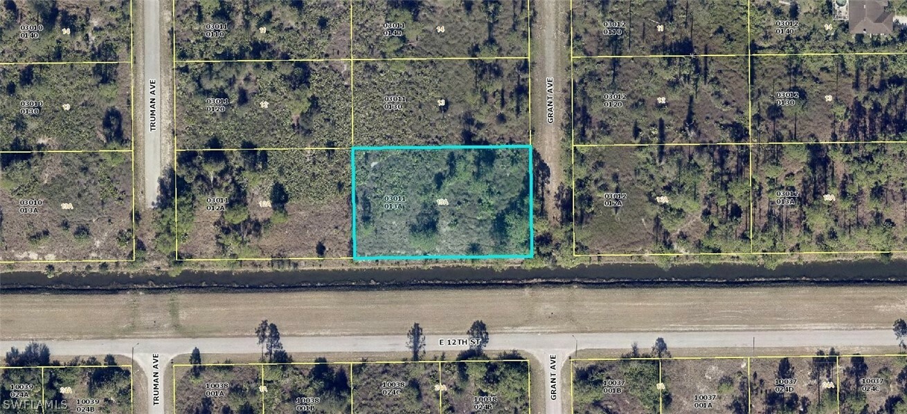 Property Photo:  1201 Grant Avenue  FL 33974 