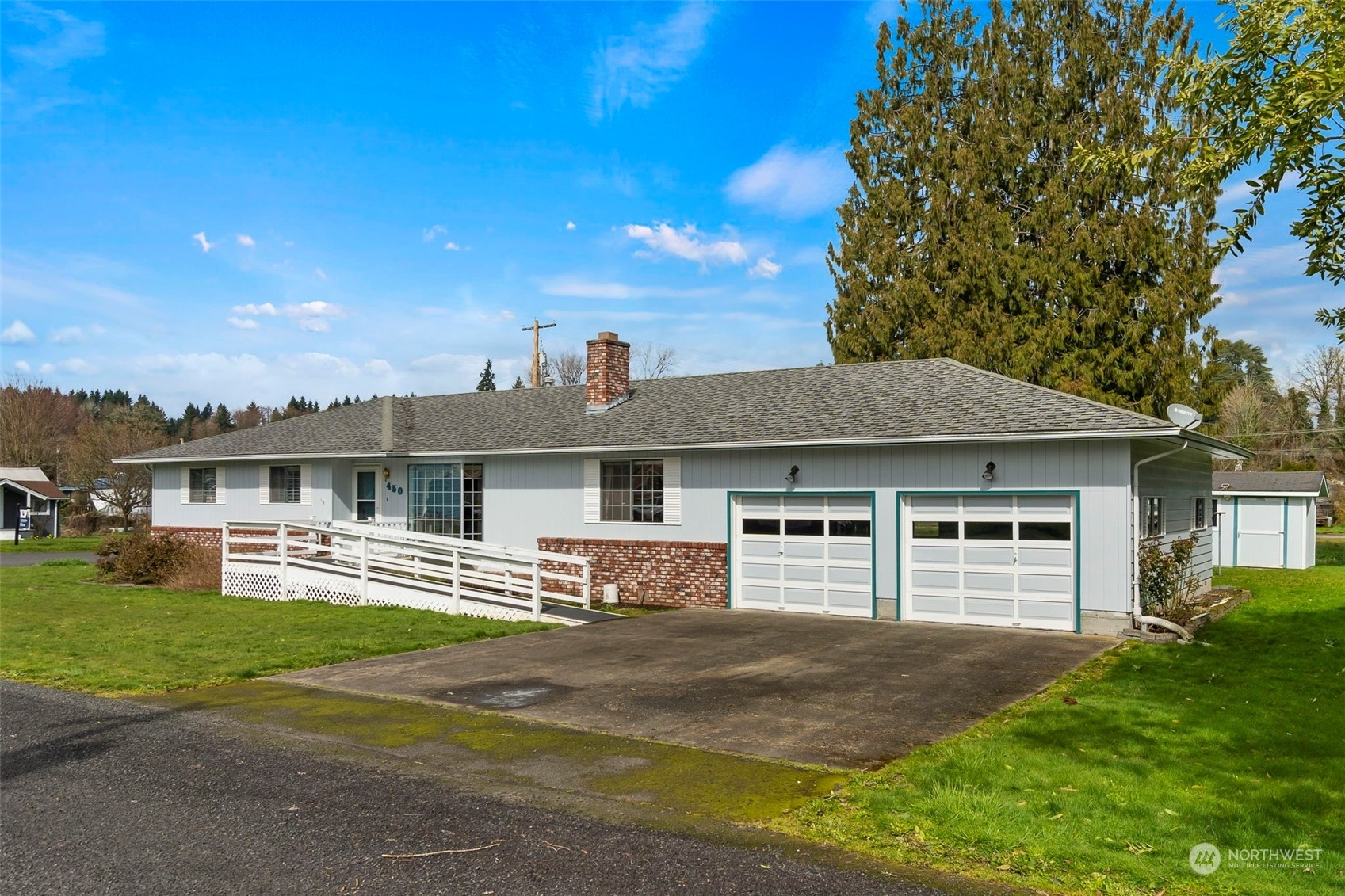 Property Photo:  450 Washington Street  WA 98591 