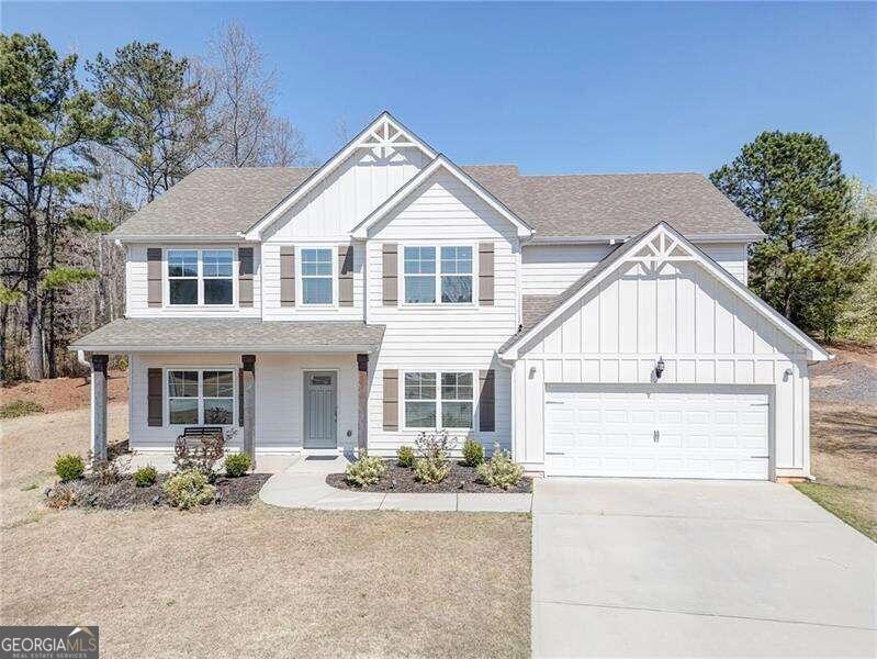 Property Photo: 813 Xander Court GA 30110