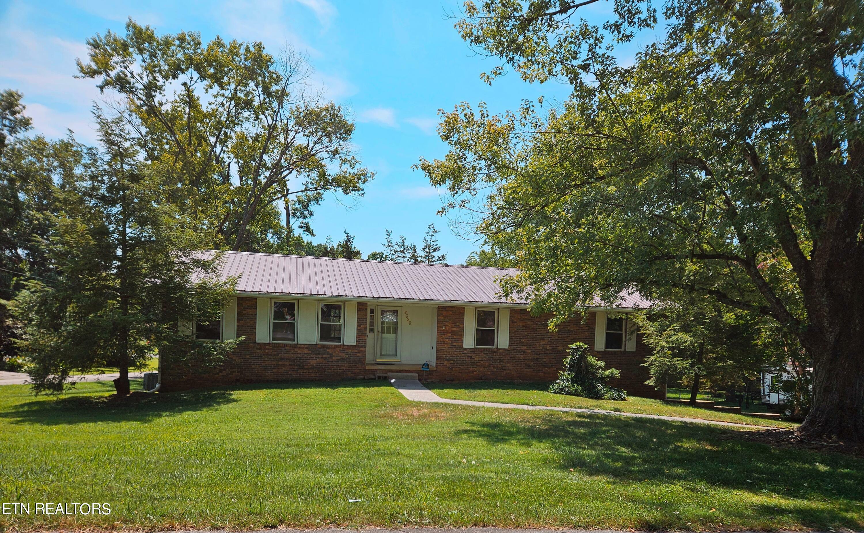 4626 Grace St  Maryville TN 37804 photo