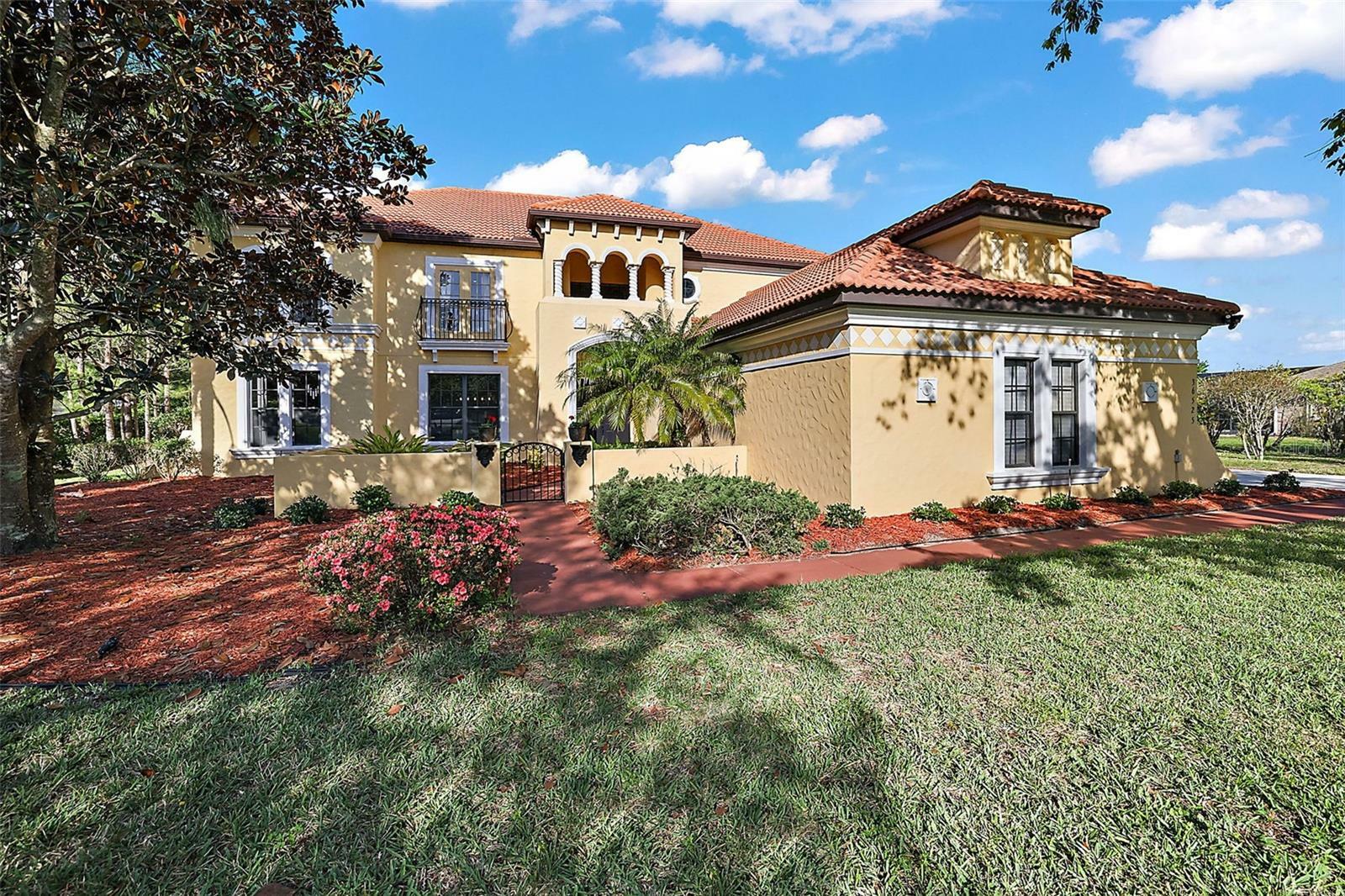 Property Photo:  36525 Barrington Drive  FL 32736 