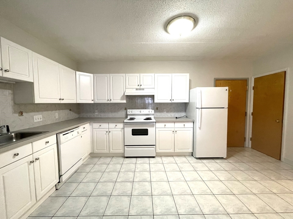 Property Photo: 580 Salem Street 38 MA 01880