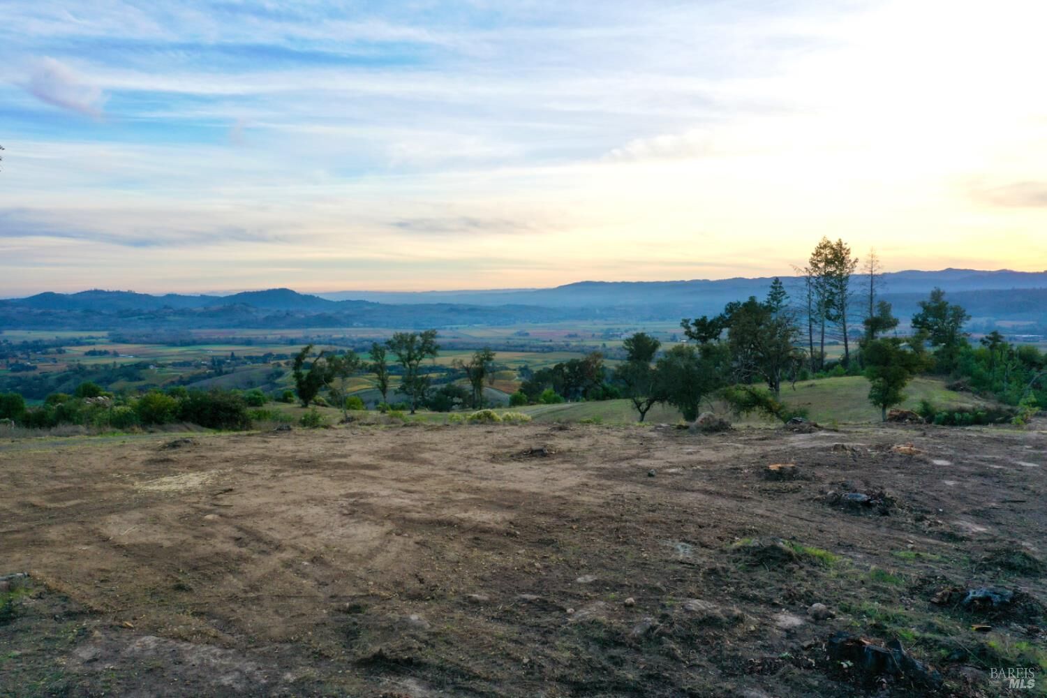 Property Photo: 551 Artisan Circle CA 95441