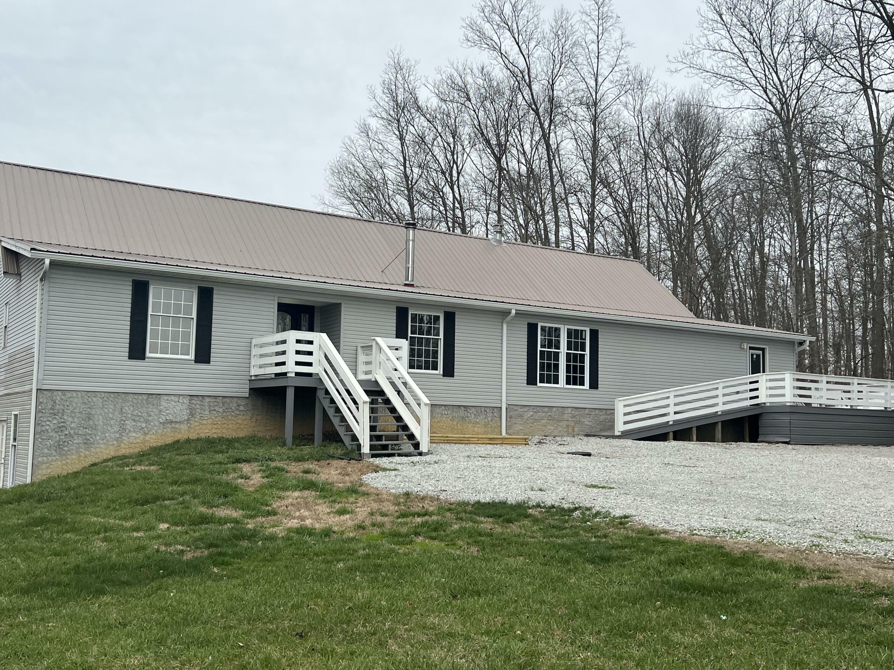 Property Photo:  265 Gover Lane  KY 42544 