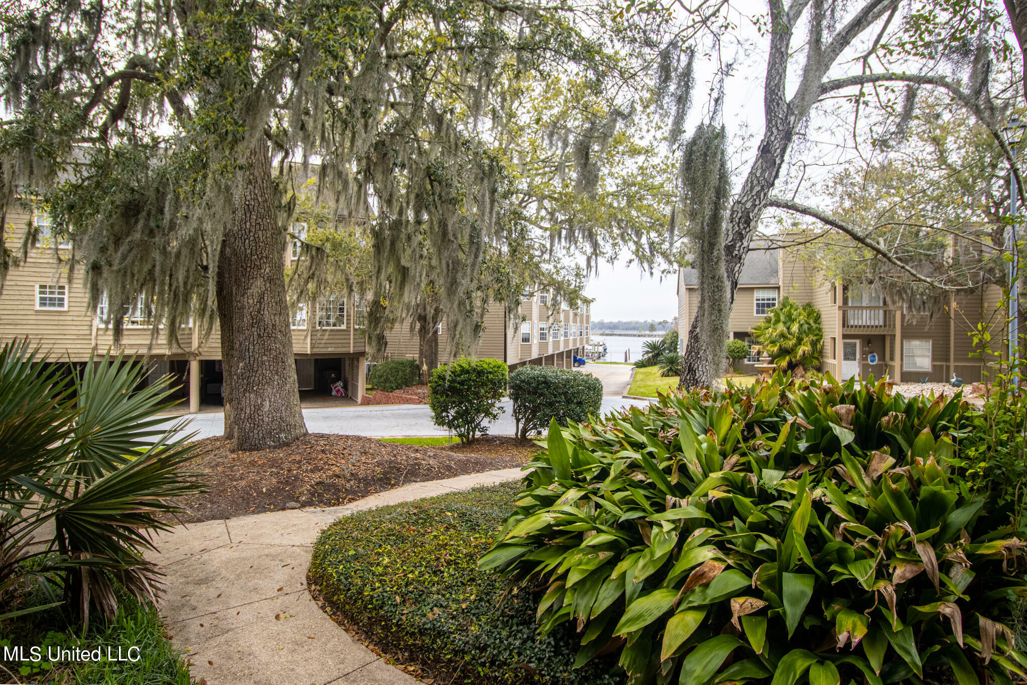 Property Photo:  495 Popps Ferry Road  MS 39531 