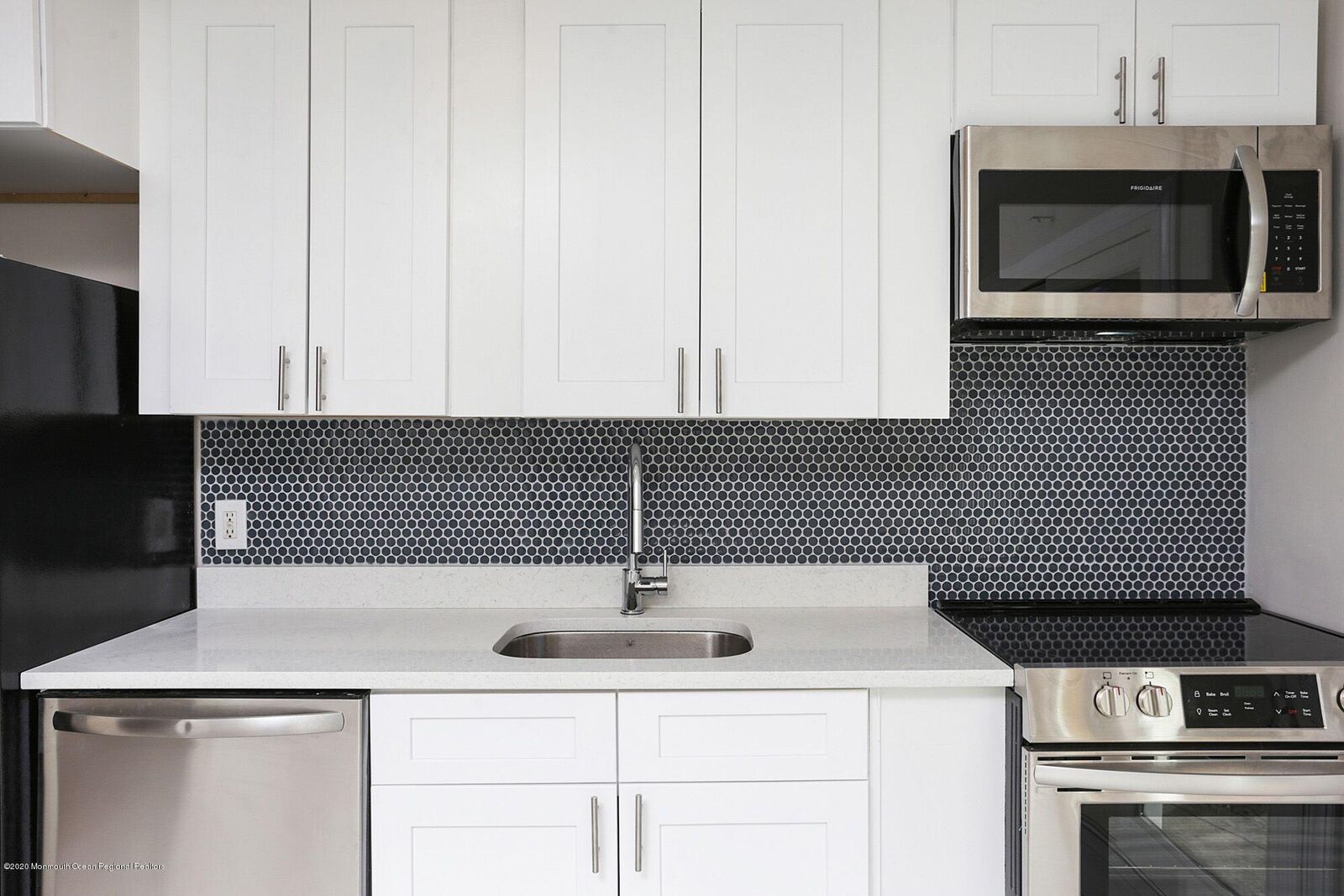 Property Photo:  96 East Avenue  NJ 07716 
