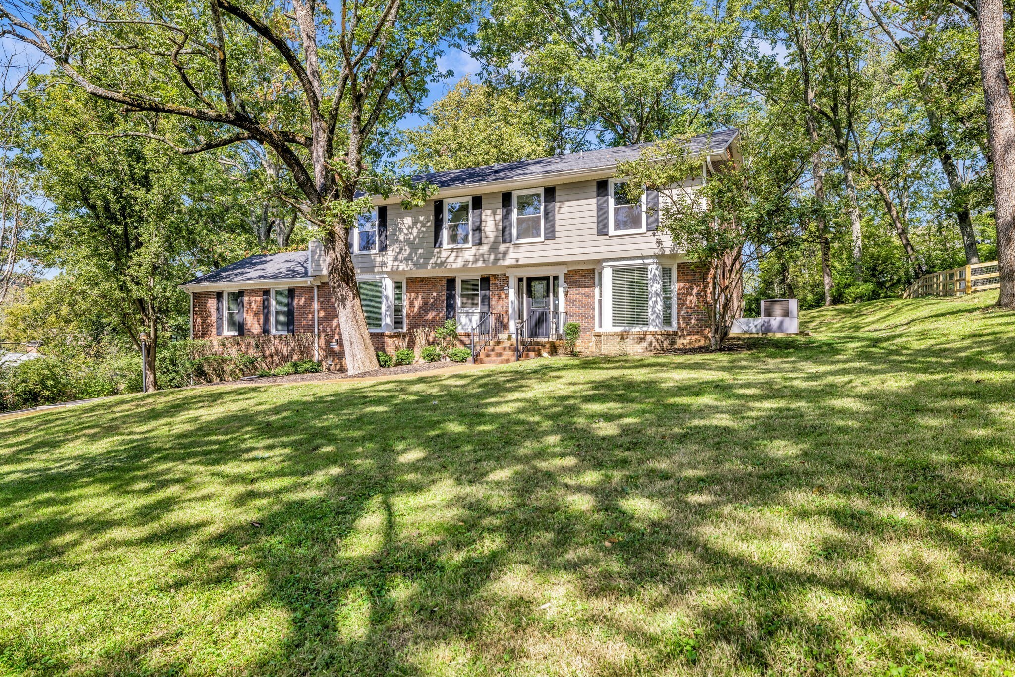 Property Photo:  623 Forest Park Dr  TN 37027 