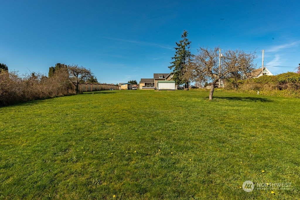 Property Photo: 833 25th Street WA 98368