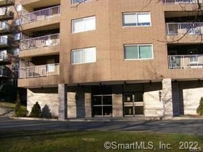 Property Photo:  3900 Park Avenue 5C  CT 06604 
