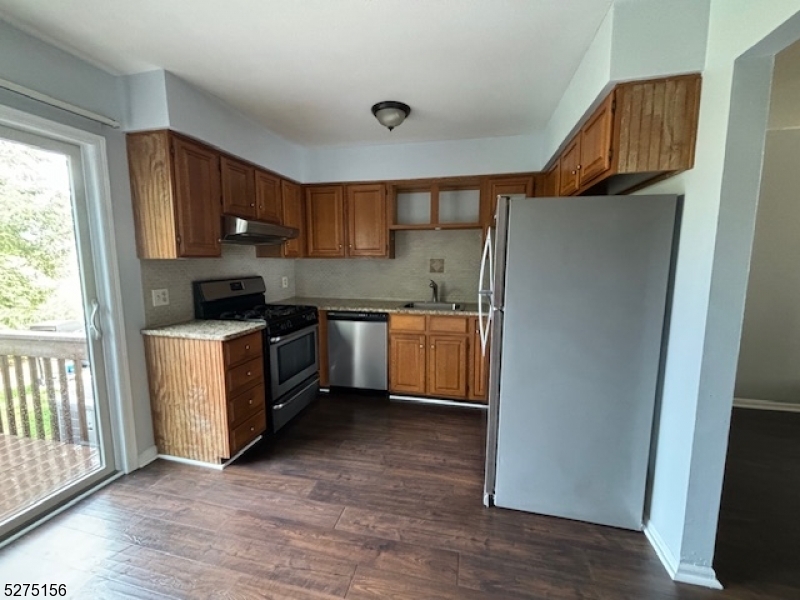 Property Photo:  312 Larch Court  NJ 08822 