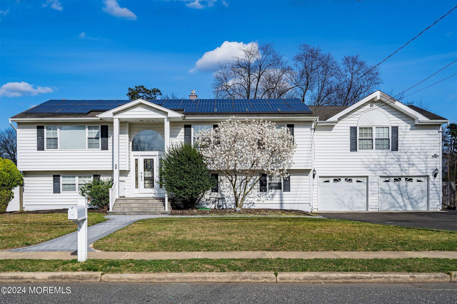 Property Photo: 18 Shady Nook Drive NJ 08755