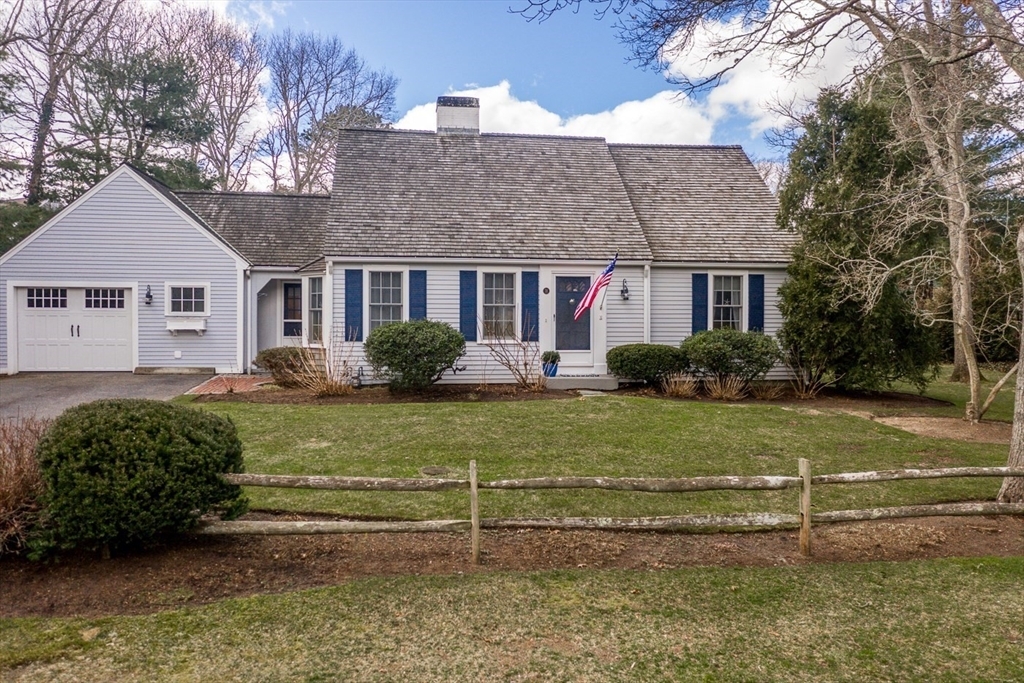 Property Photo:  31 Newport Ln  MA 02655 