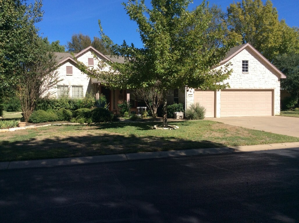 Property Photo:  128 Crystal Springs Drive  TX 78633 