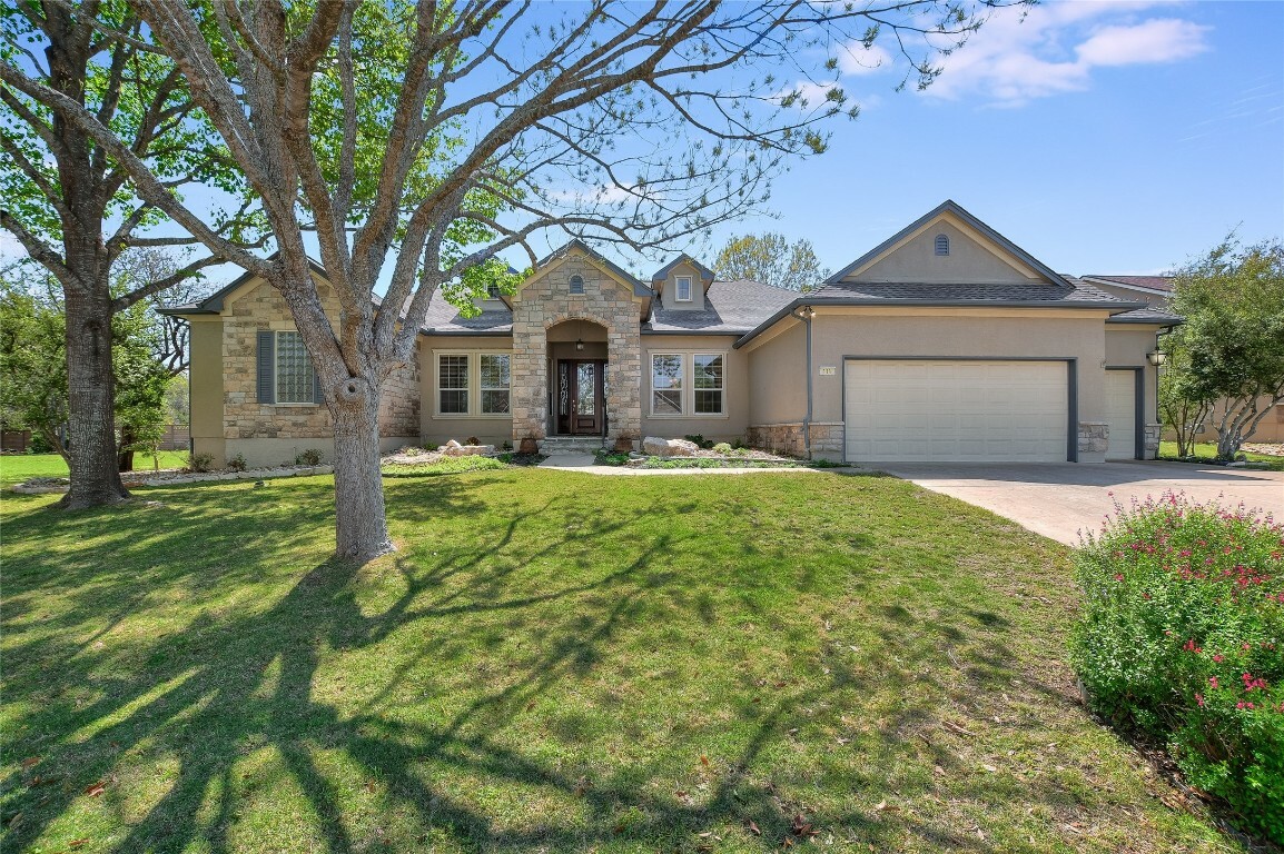 Property Photo:  111 Winecup Way  TX 78633 