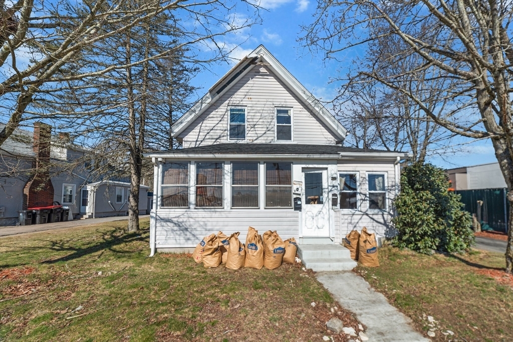 Property Photo:  9 Hayward Ave  MA 02301 