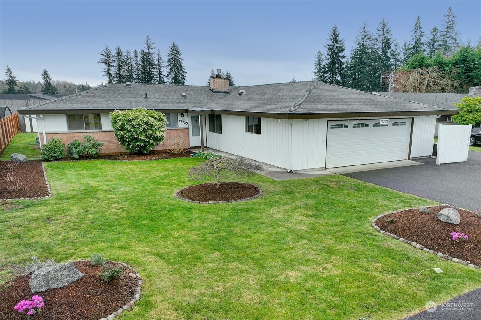 Property Photo:  17735 SE 261st Street  WA 98042 
