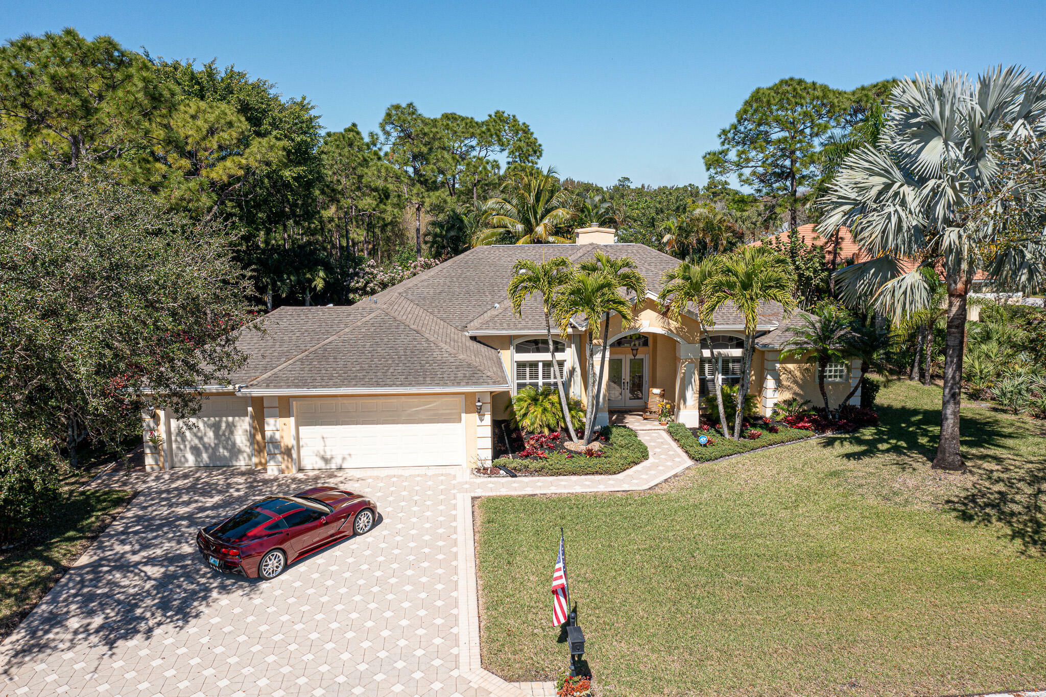 Property Photo:  8166 SW Yachtsmans Drive  FL 34997 