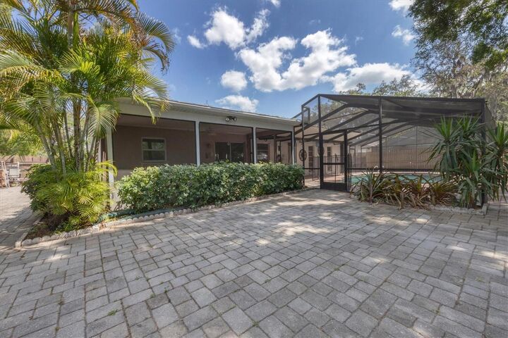 Property Photo:  5115 San Jose Drive  FL 34235 