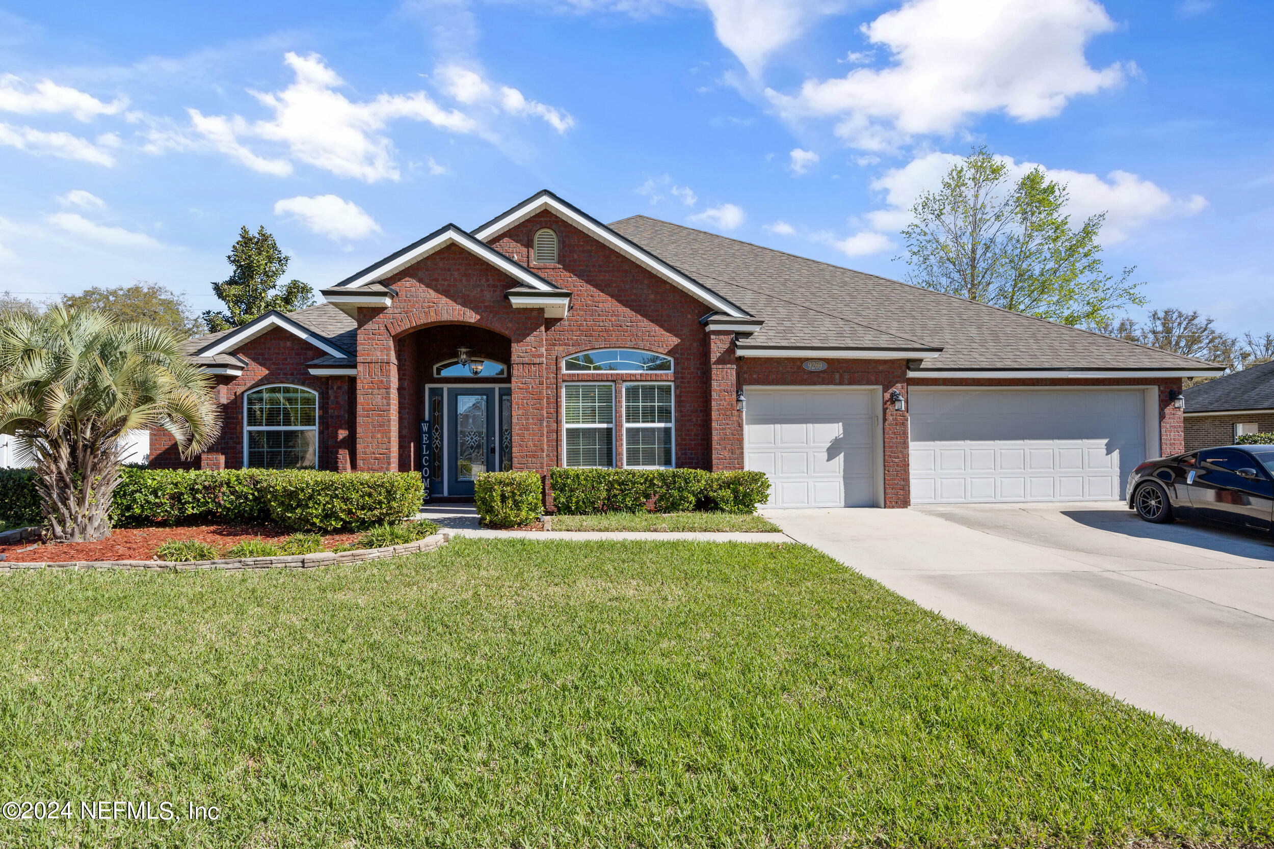 Property Photo:  9269 Spider Lily Lane  FL 32219 