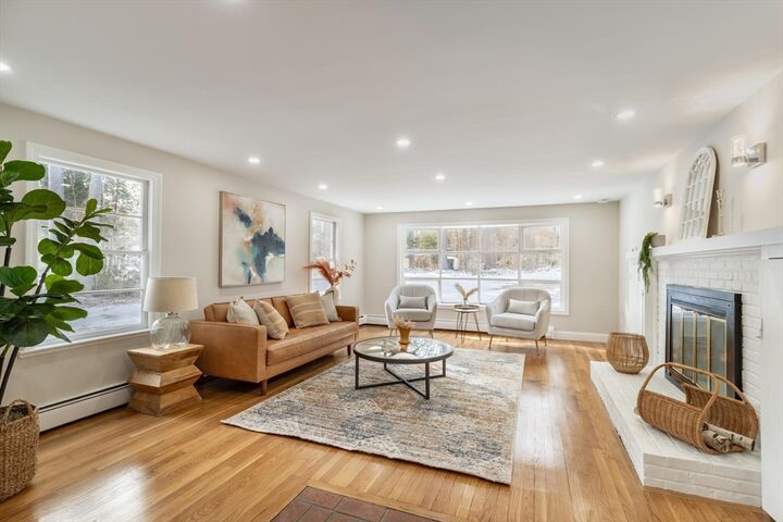 Property Photo:  123 Lowell Rd  MA 01463 