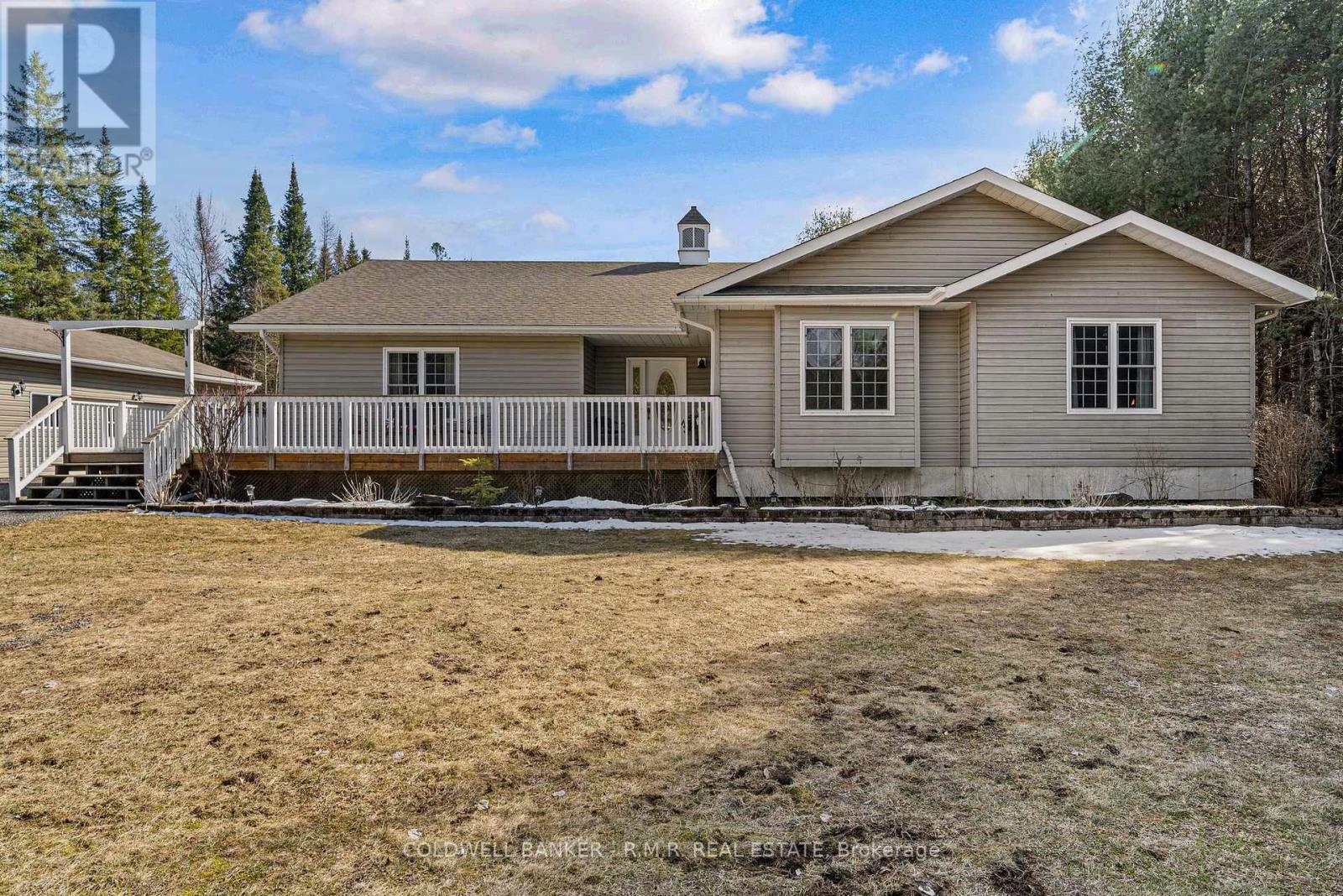 Property Photo:  60 Crystal Lake Road East  ON K0M 2A0 