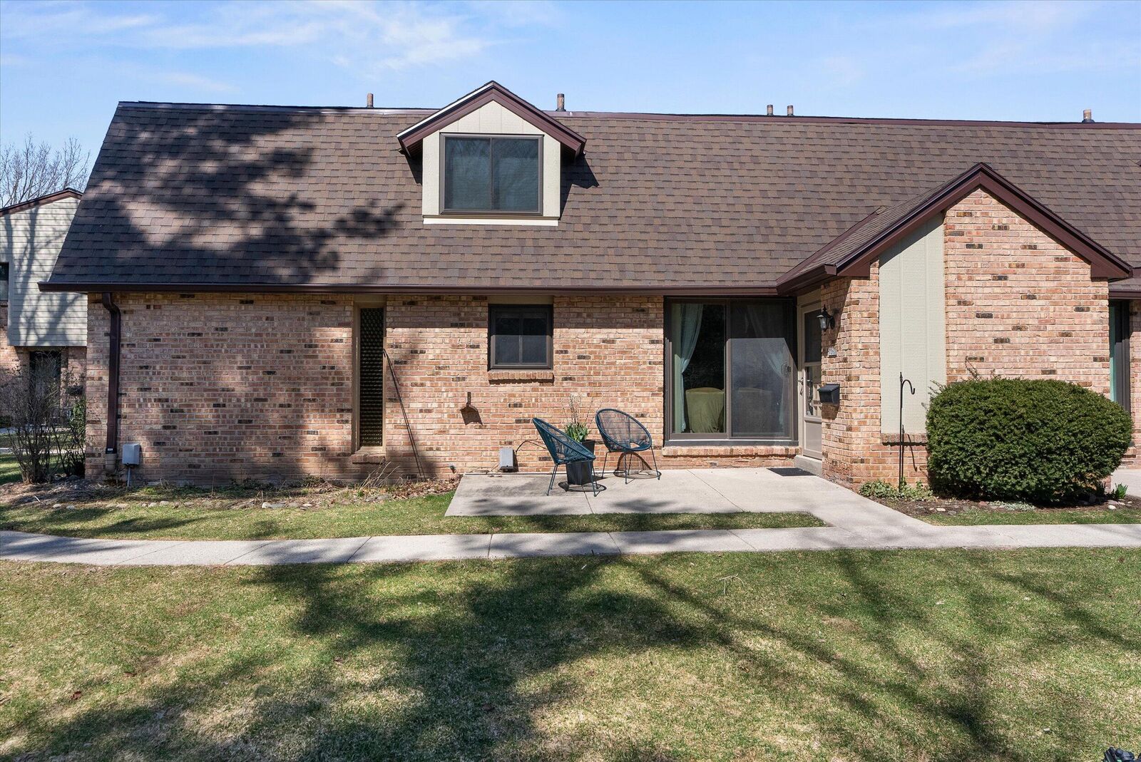 Property Photo: 7263 W Wabash Ave WI 53223