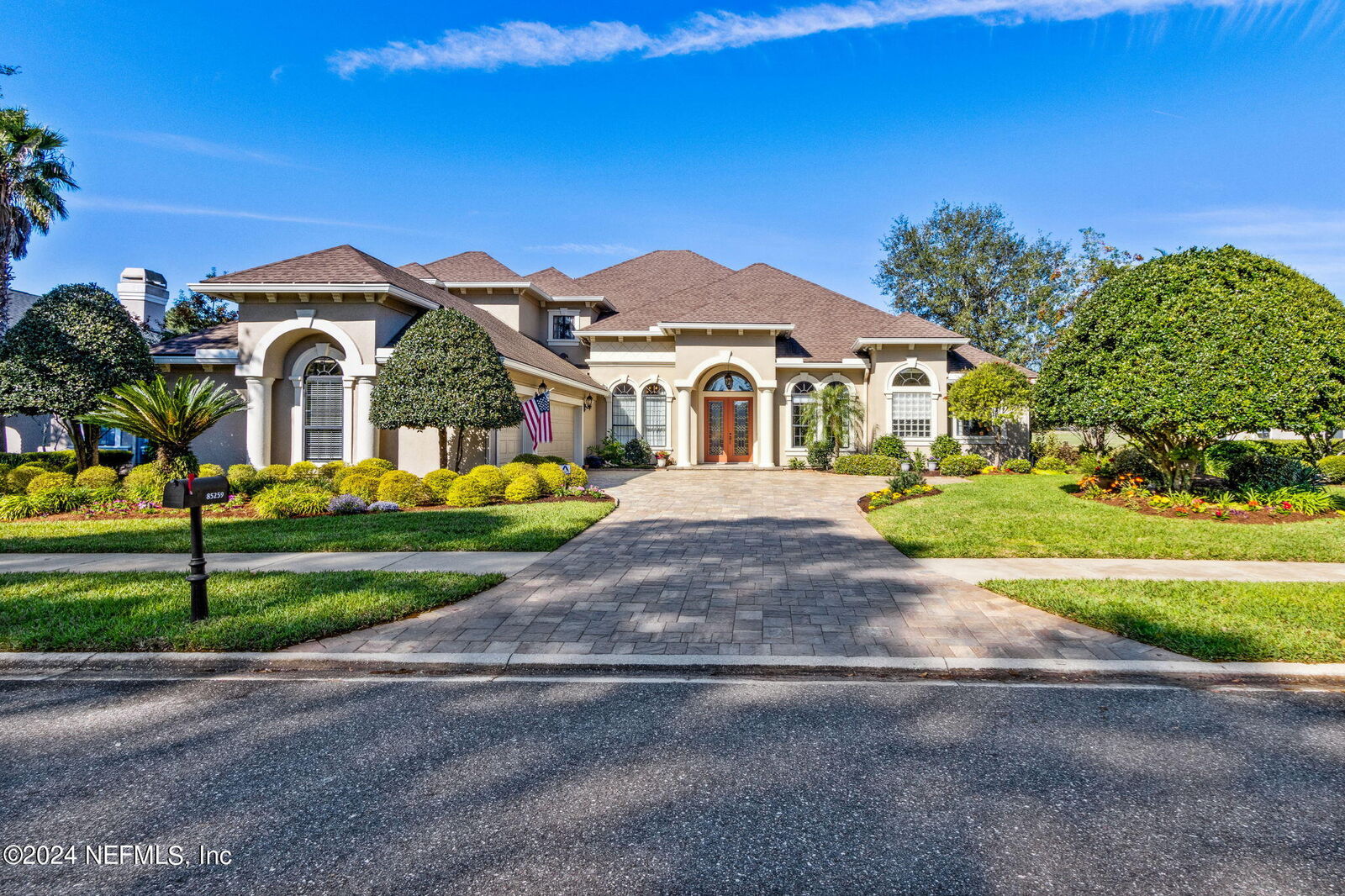 Property Photo:  85259 Napeague Drive  FL 32034 