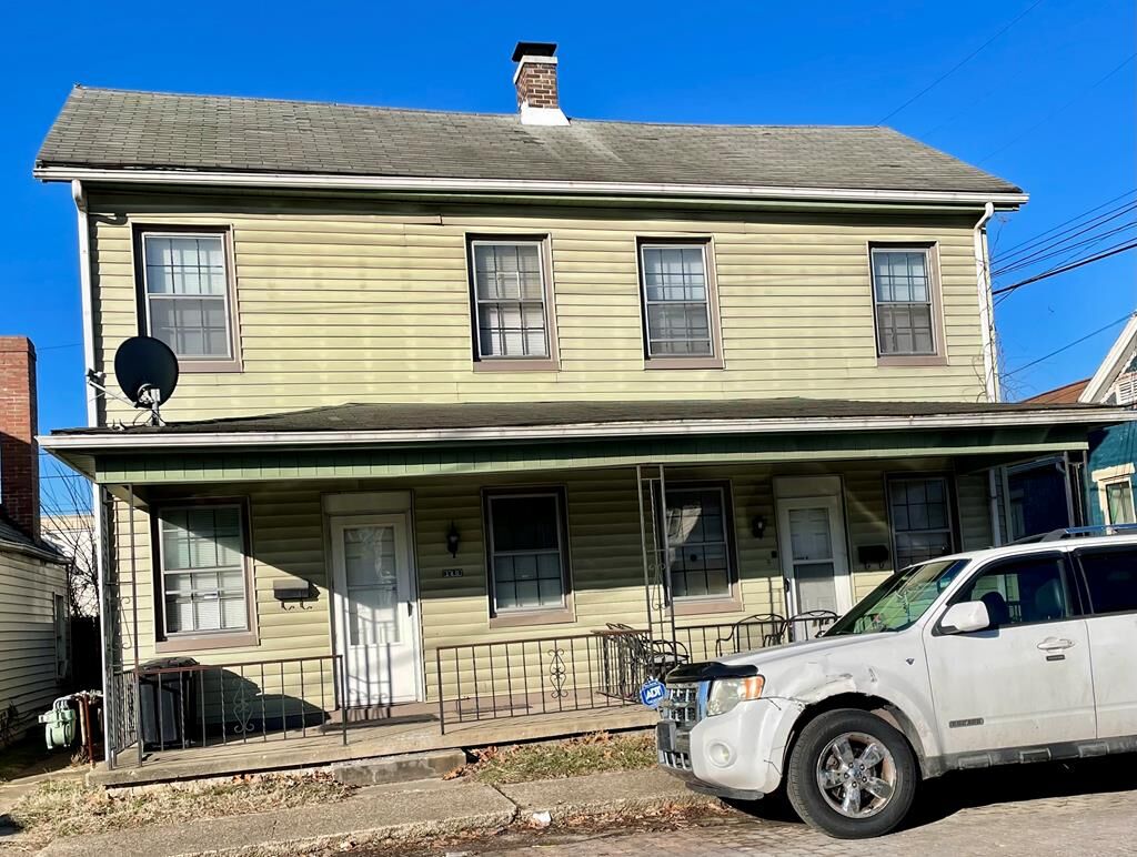 Property Photo: 140-142 Mulberry Street OH 45601