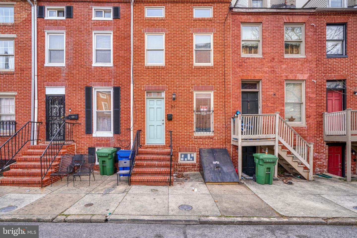 Property Photo:  21 S Arlington Avenue  MD 21223 