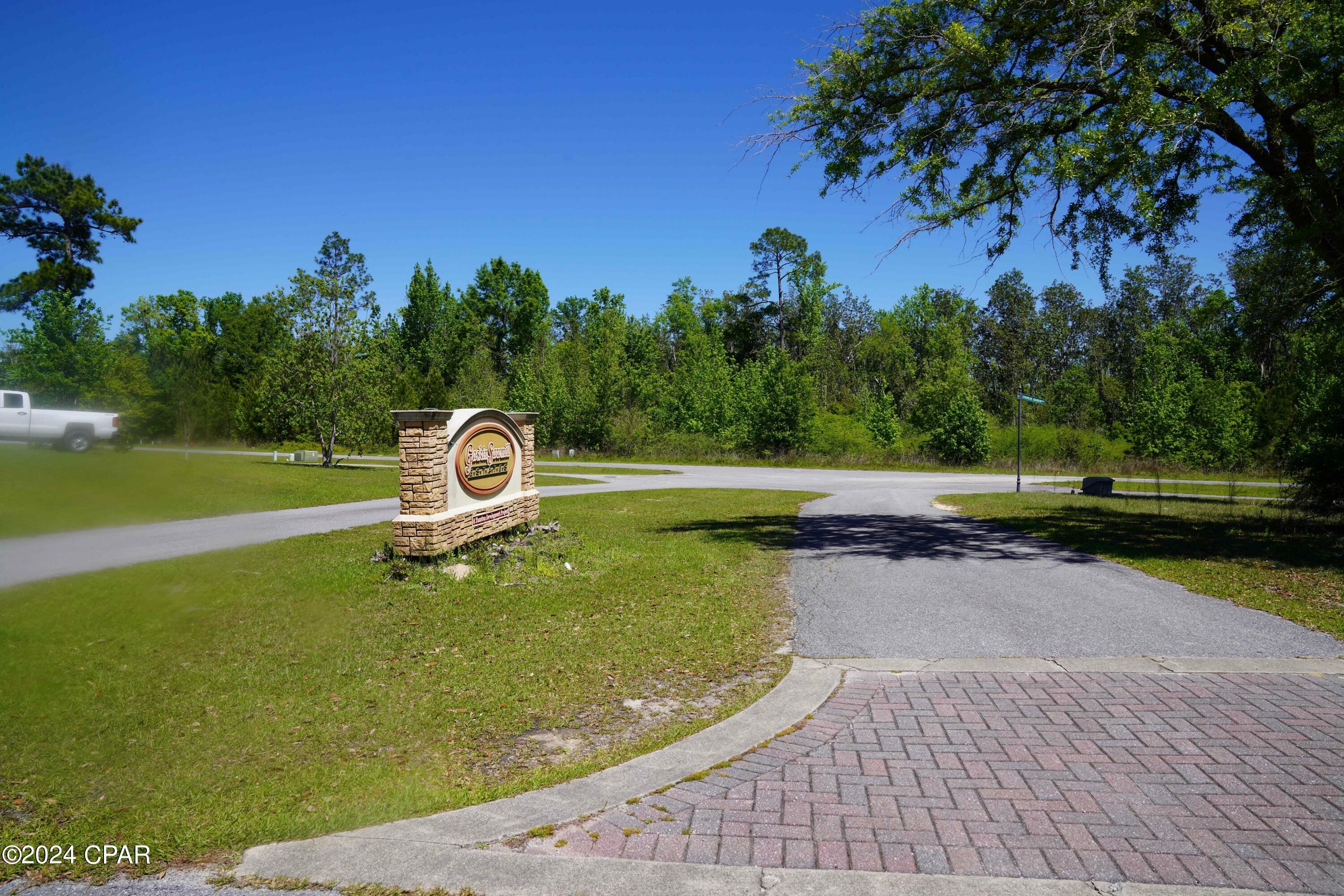 Property Photo:  Tbd Charlie Gaskin Drive Lot 10  FL 32465 