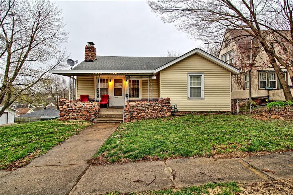 Property Photo:  1501 S 25th Street  MO 64507 