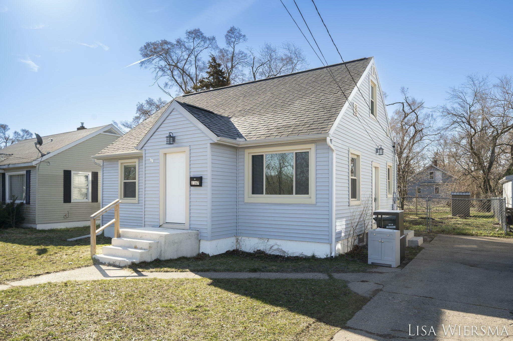 Property Photo:  1167 Amity Avenue  MI 49442 