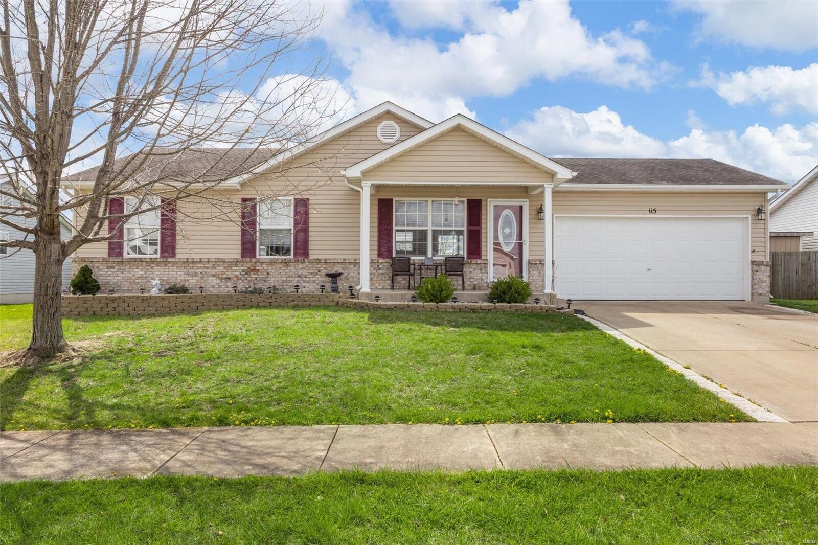 Property Photo:  115 Hickory Trails Drive  MO 63390 
