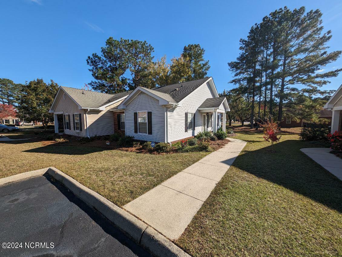 Property Photo: 727 Chancery Lane NC 28315